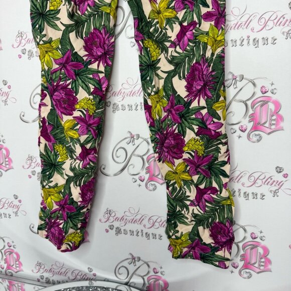 H&M pants floral tropical purple green cream leafs flowers comfy lightweight - Picture 8 of 9